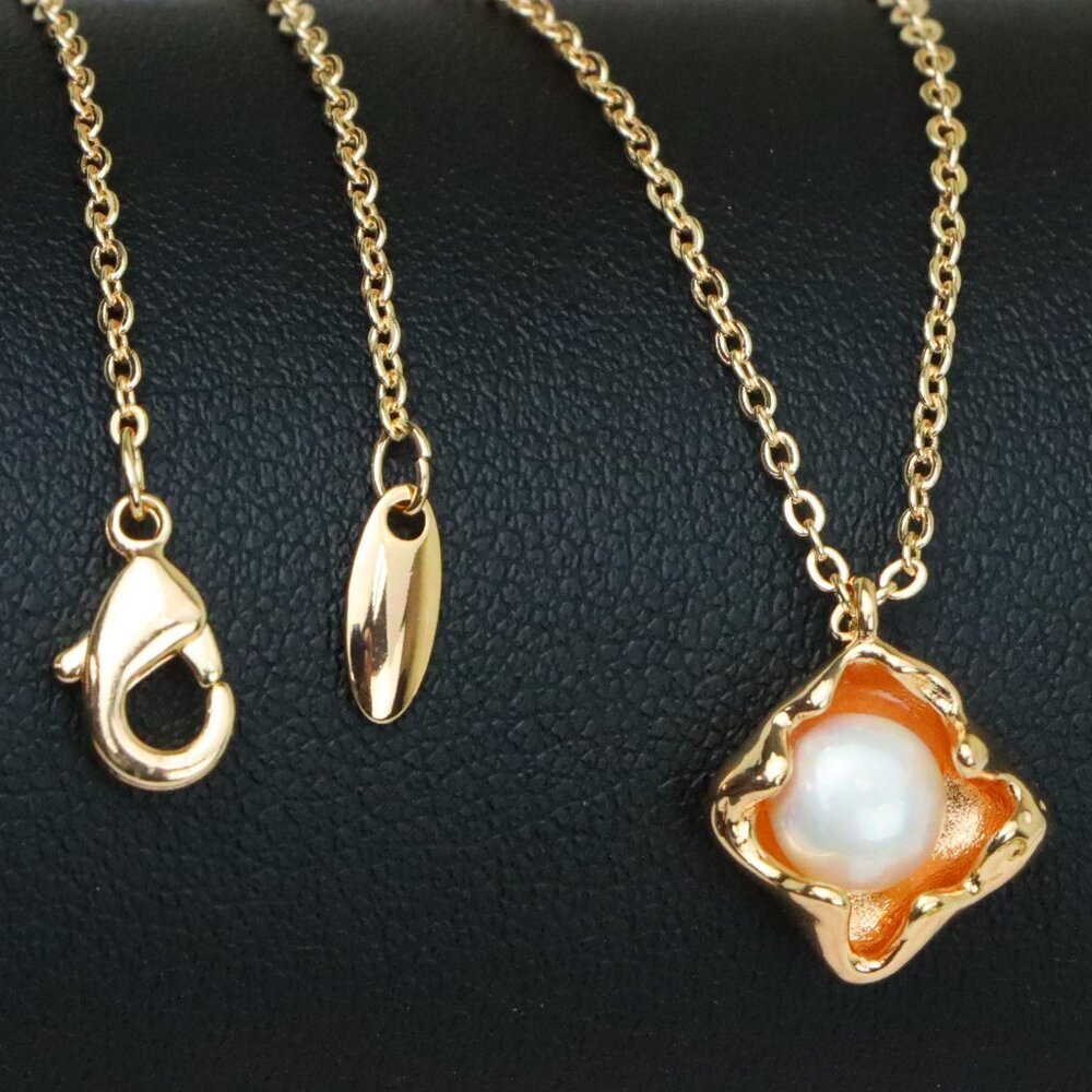 "Elegant Rose Gold Pearl Pendant Necklace for Women, XPNL1912